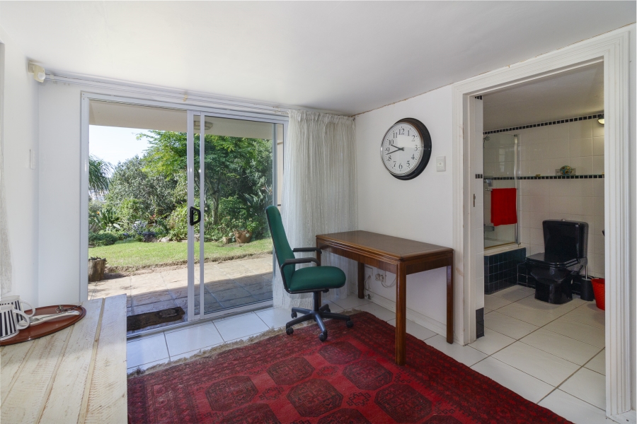 6 Bedroom Property for Sale in West Bank Eastern Cape